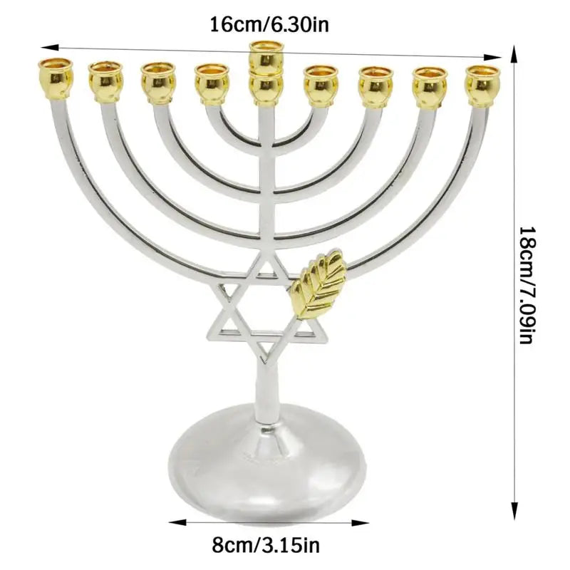 חנוכייה מעוצבת - דגם מסורתי עם נגיעות זהב